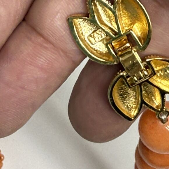 WA/YM Natural Stone Covered Beaded Orange Coral Colored Statement Necklace - Picture 6 of 9